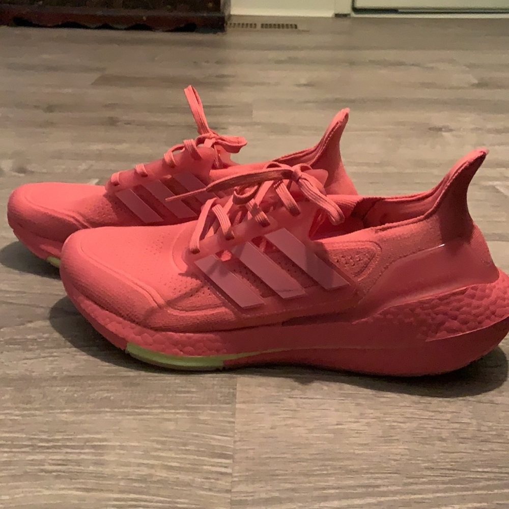 Adidas Ultraboost 21 women’s size 11